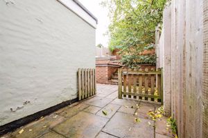 Photo 16- click for photo gallery